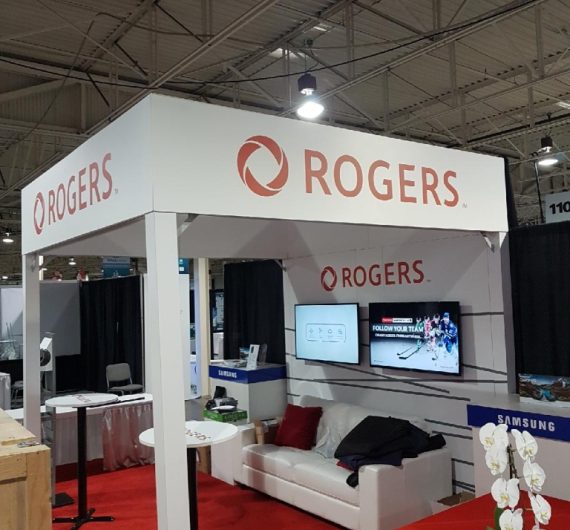 Rogers Lounge